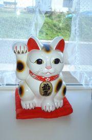 180px-Maneki-neko-ja